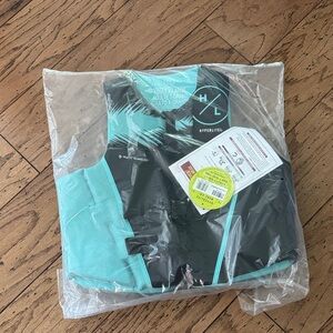 Hyperlite Women’s Black and Aqua Life Vest